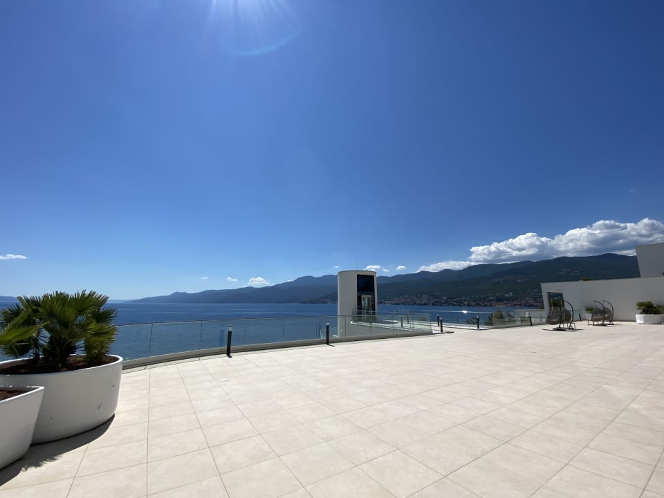 Ausblick Hilton Rijeka Costabella Beach Resort And Spa