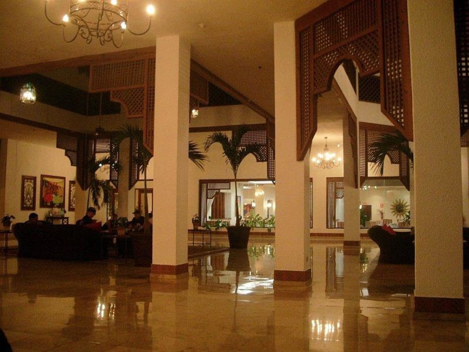 Hier trifft man sich am abend Occidental Punta Cana