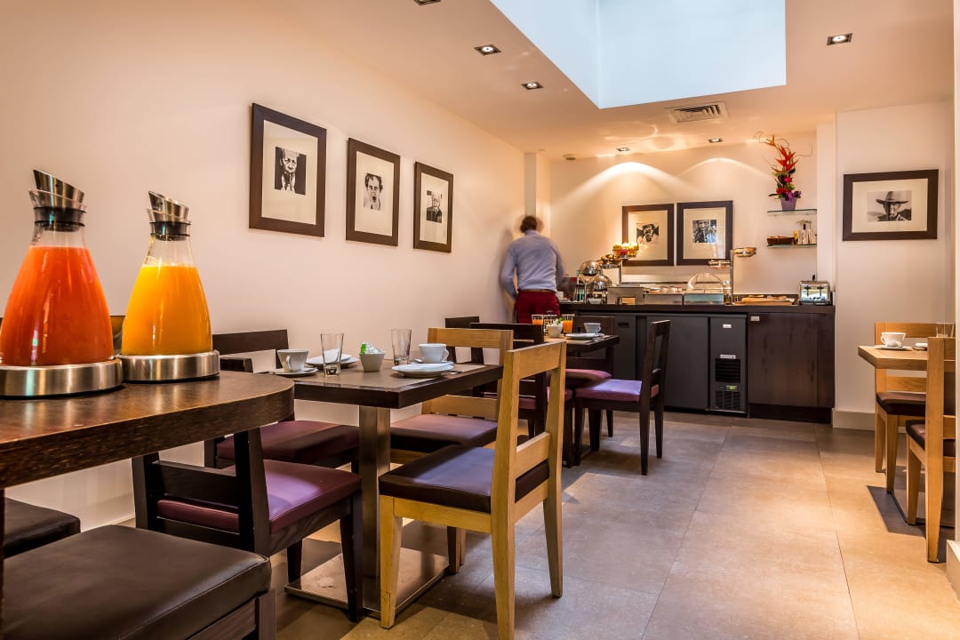 Breakfast room Hotel Duret