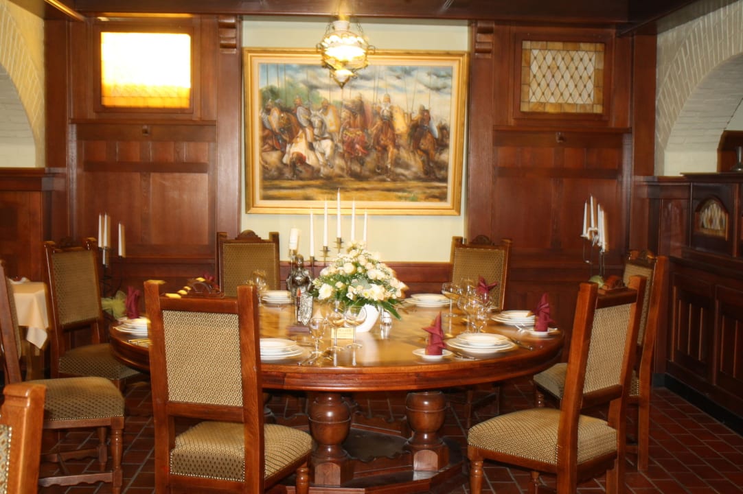 Andere Räume hinter dem Speisesaal Hotel Kapitany Wellness