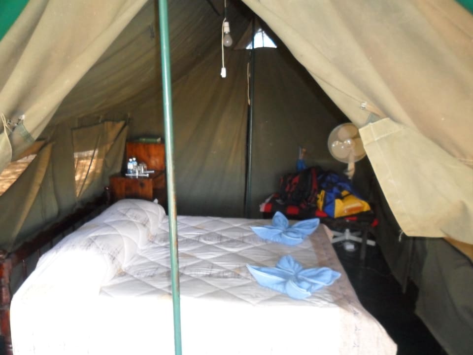 Zelt Nr. 5 Sentrim Tsavo Lodge