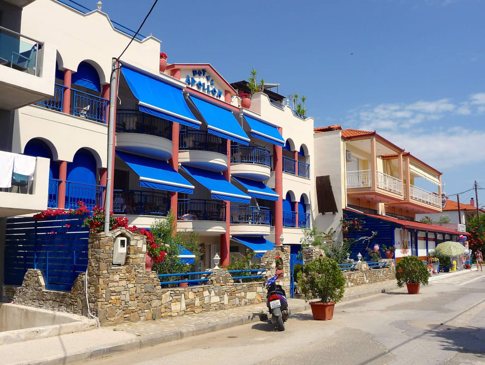 Vorderansicht des Hotels Apollon Hotel Apollon