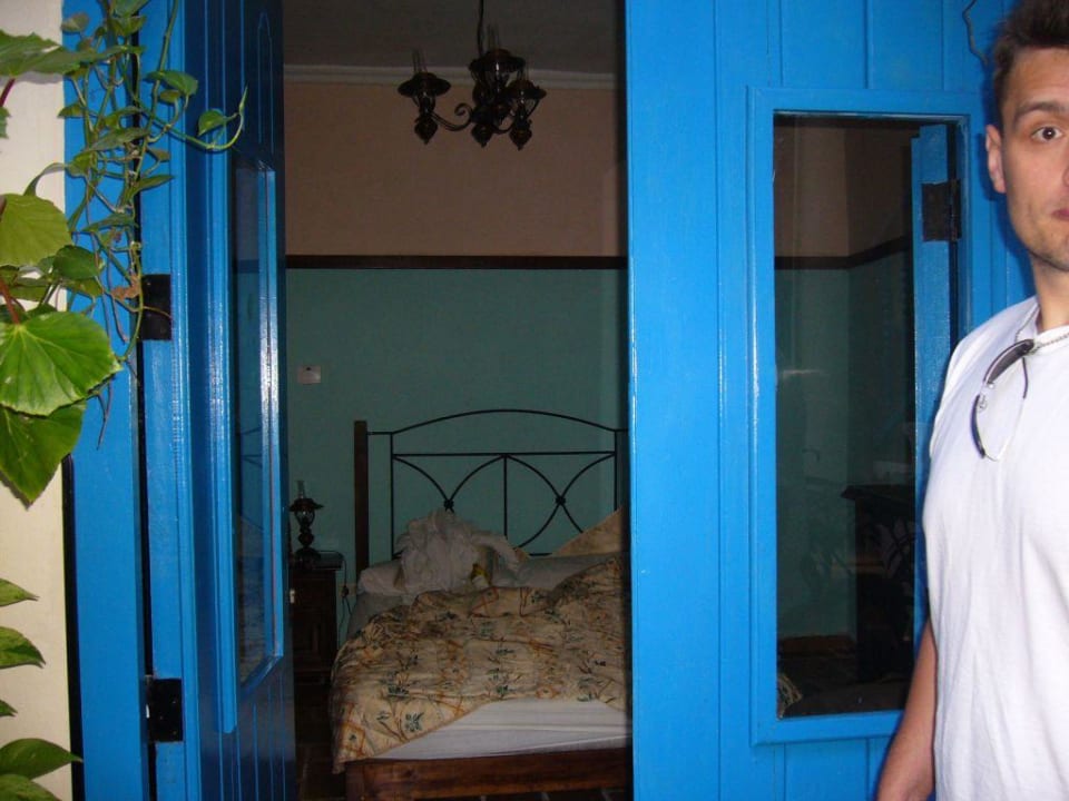 Unser Zimmer - Eingang Hostal Beltran de Santa Cruz