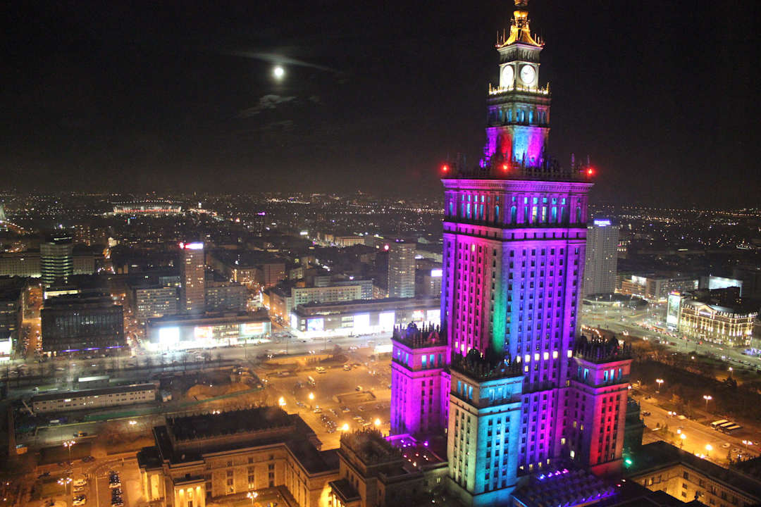 Widok na ic noc InterContinental Warszawa