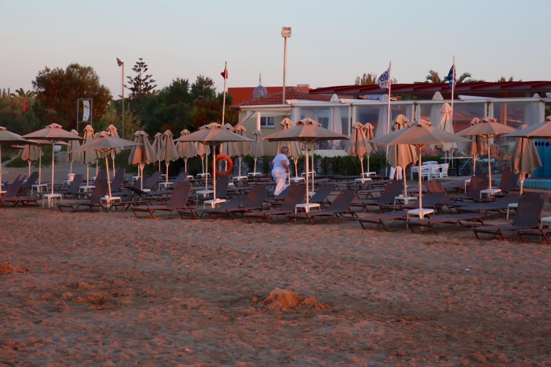 Strand Vantaris Luxury Beach Resort