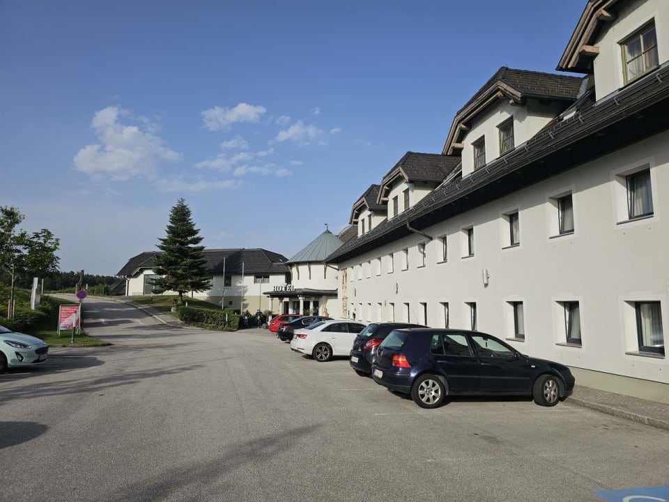 Außenansicht 1A Landhotel Schicklberg