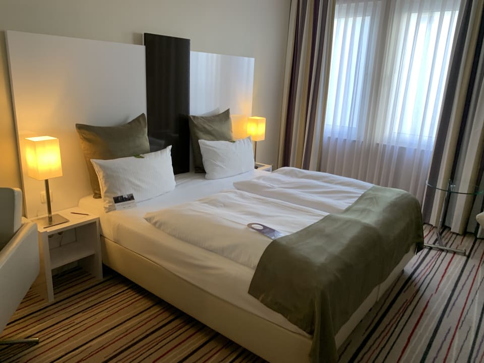 Zimmer Mercure Hotel Wiesbaden City