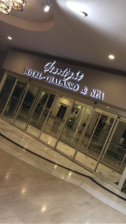 Lobby Starlight Resort Hotel