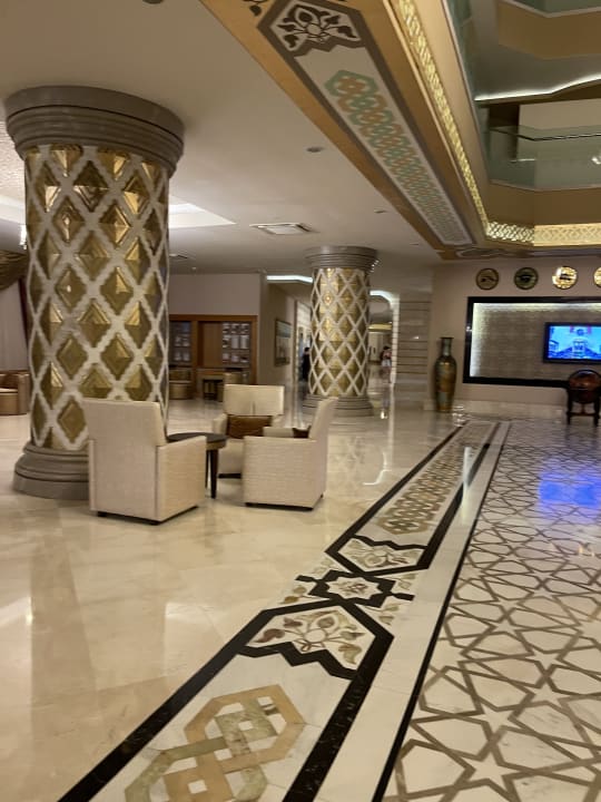 Lobby Royal Alhambra Palace