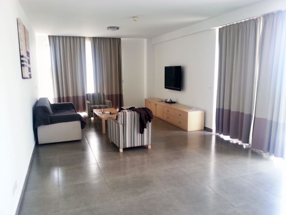 Half patio lobby Hotel Capital Coast Resort & Spa