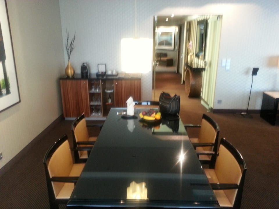 Esstisch Grand Suite Sheraton Berlin Grand Hotel Esplanade
