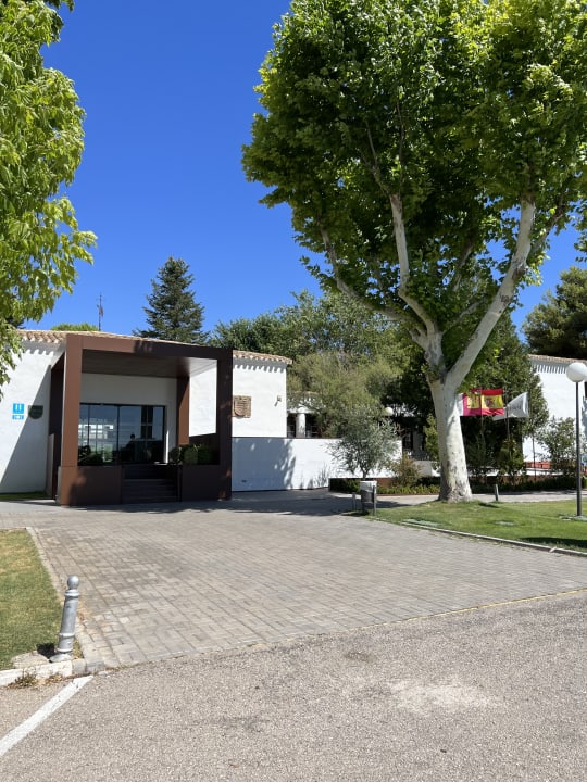 Außenansicht Hotel Parador de Albacete