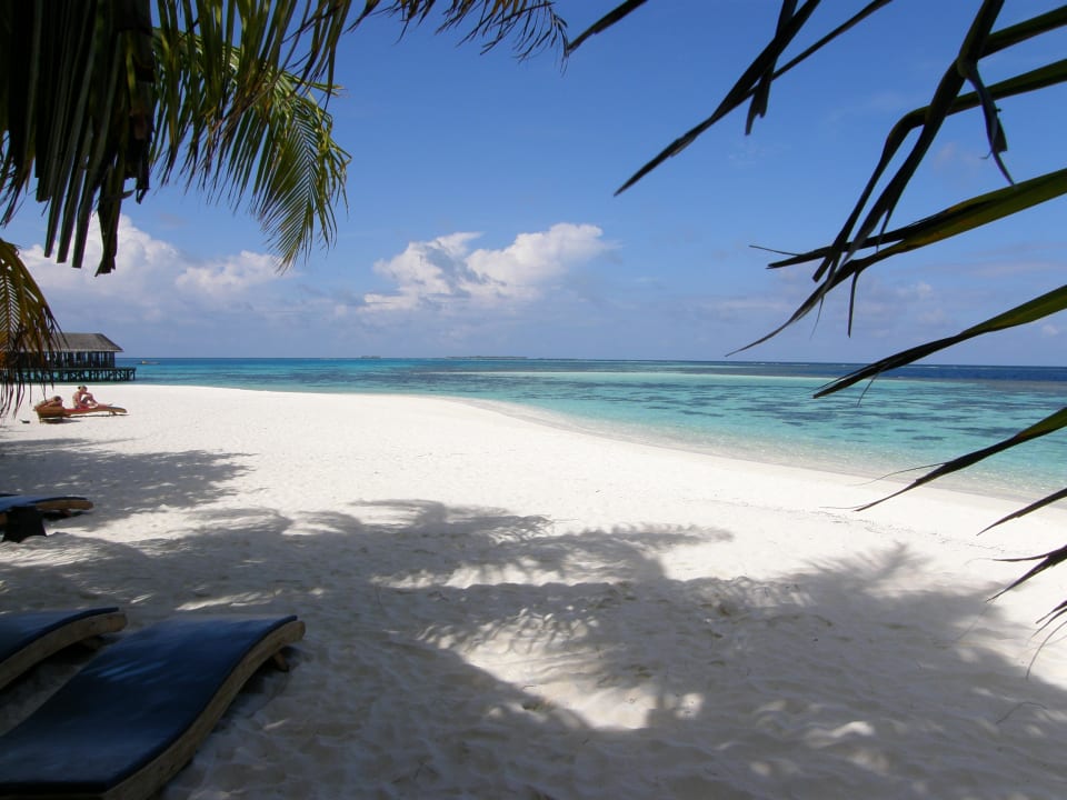 Schatten Mirihi Island Resort