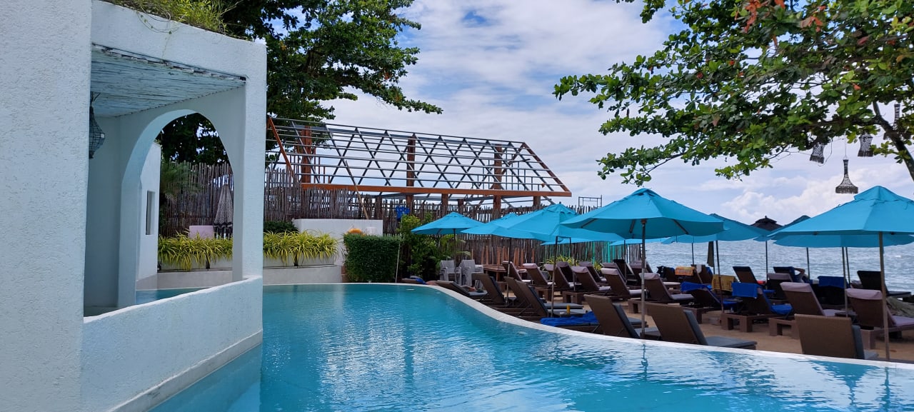 Außenansicht Ocean Breeze Resort