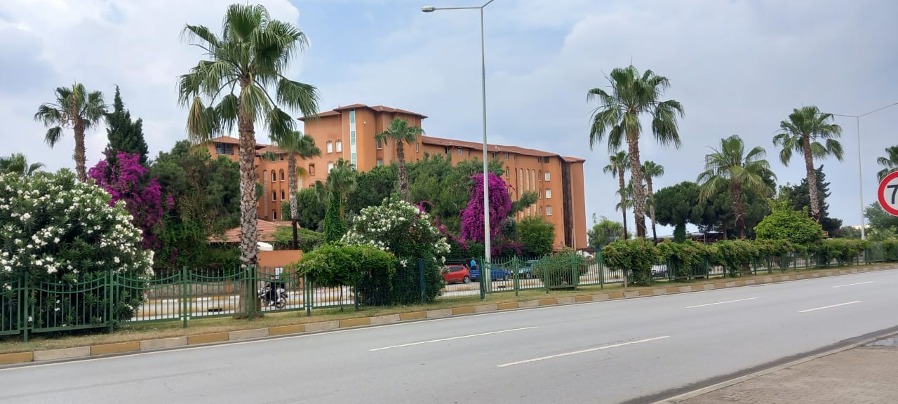 Außenansicht Club Turtas Beach Hotel