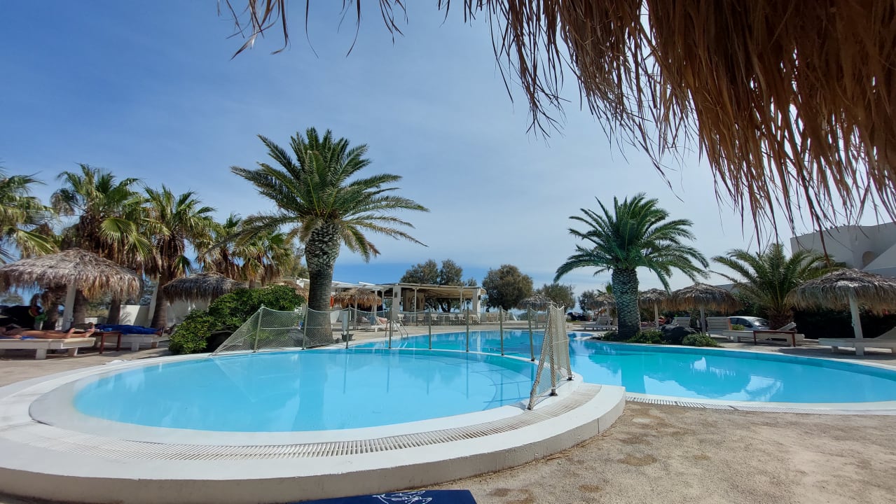 Pool Atlantis Beach Villa