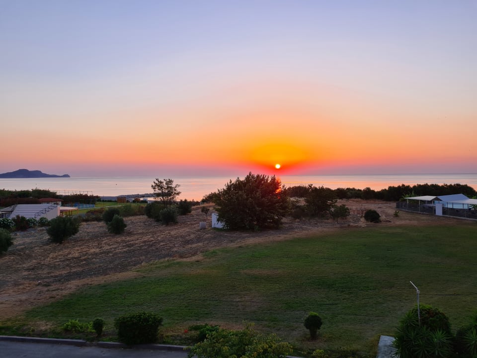 Ausblick Irene Palace Beach Resort Club alltoura