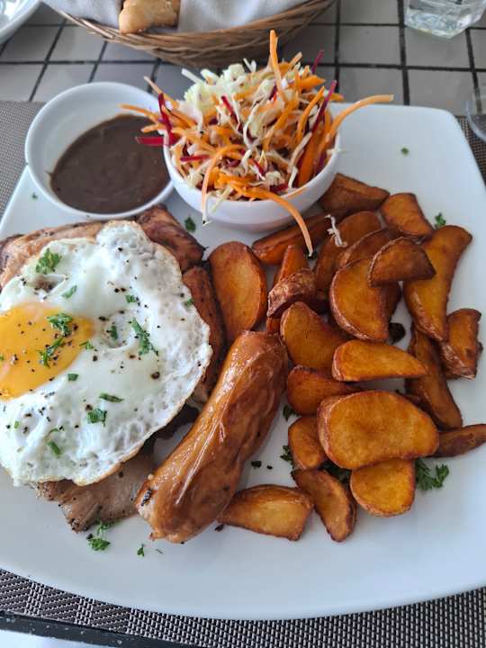 Gastro Earl’s Reef Beruwala