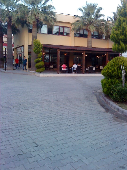 Zum Ausgang aber immen Anlage Royal Beach Club Hotel