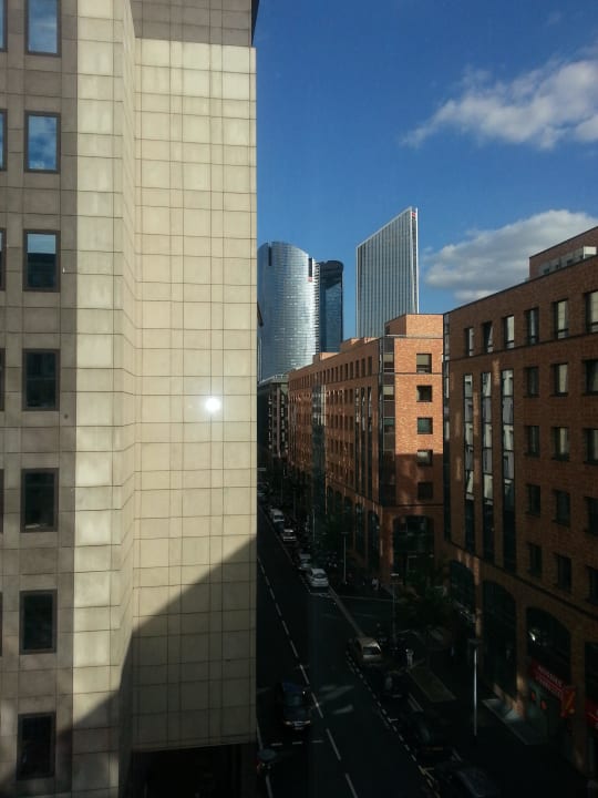 Ausblick vom Fenster Appart'Hôtel Mercure la Défense Grande Arche