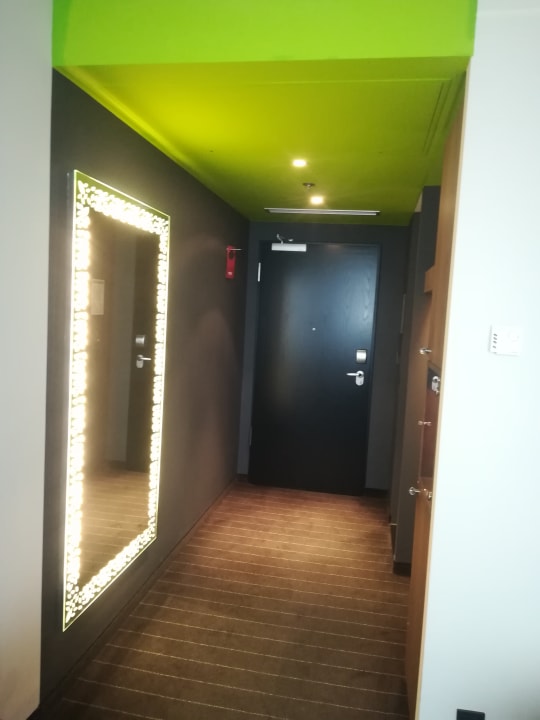 Zimmer Mövenpick Hotel Stuttgart Airport