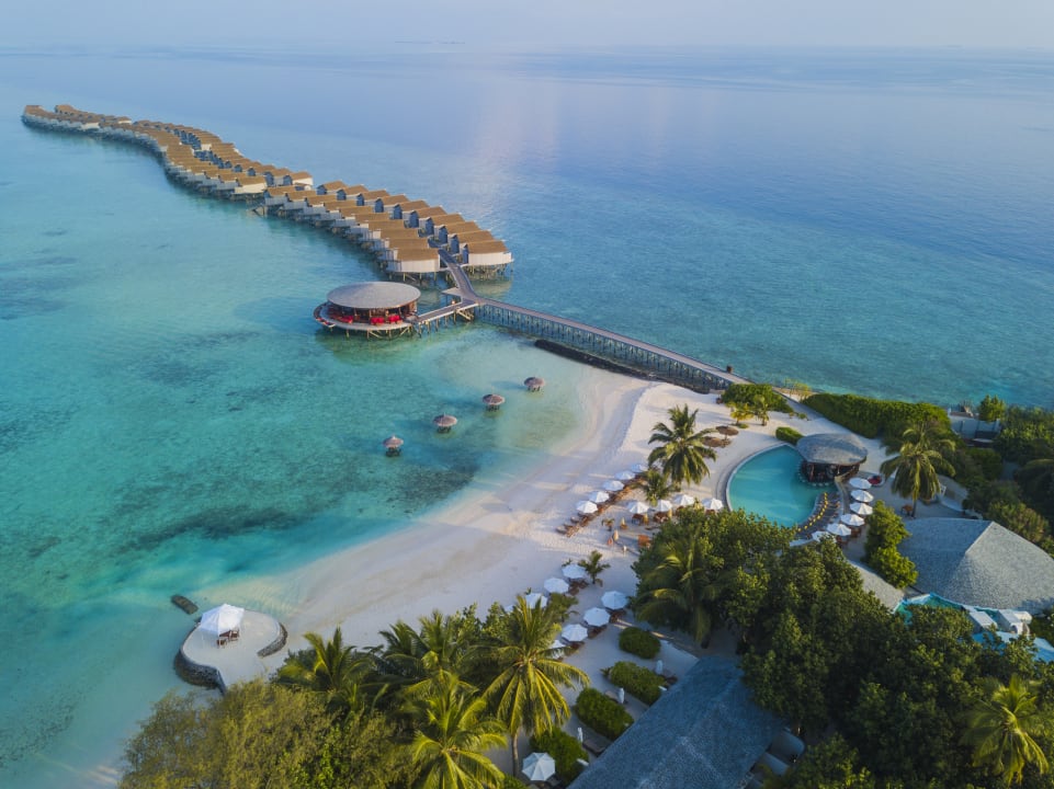 Außenansicht Centara Ras Fushi Resort & Spa Maldives