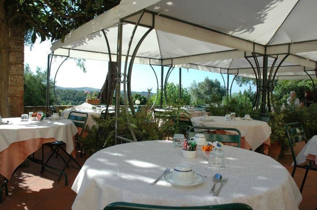 La terrazza della sala colazioni Hotel Fattoria Casafrassi Albergo