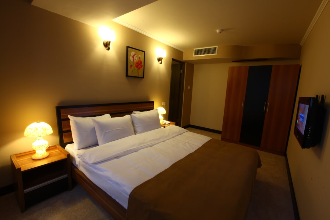 Ереван гостиница наири