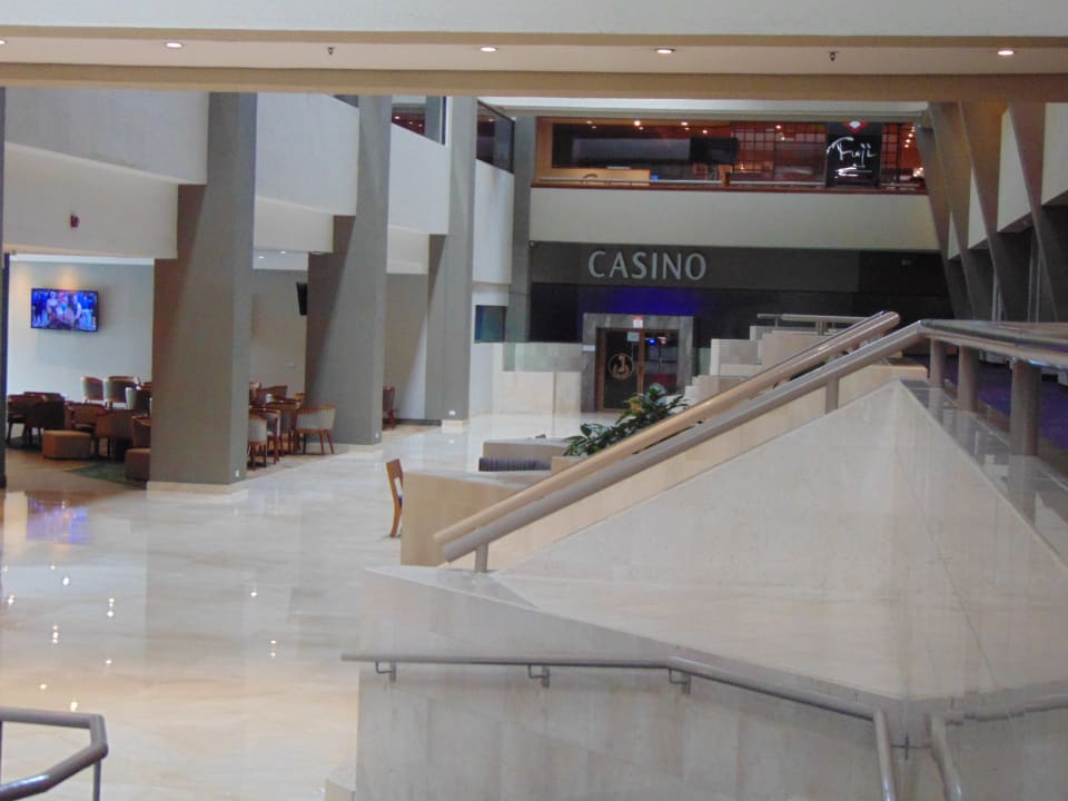 Lobby Hotel Crowne Plaza San Jose Corobici