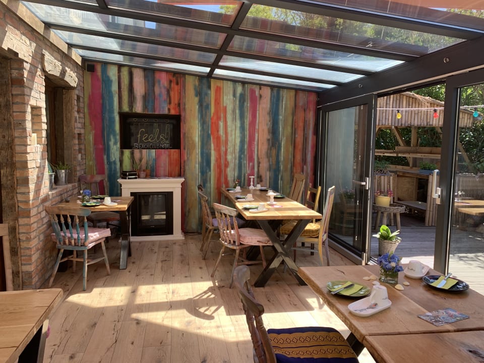 Gastro feels Beach Club Hotel