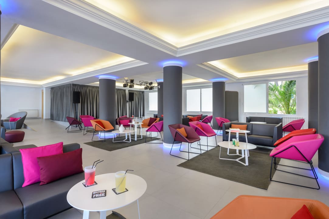 Lobby Hotel Vibra San Remo
