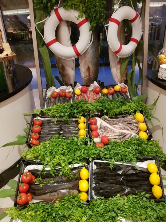 Gastro Well Palace Side