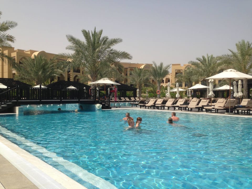 Poolanlage DoubleTree by Hilton Resort & Spa Marjan Island