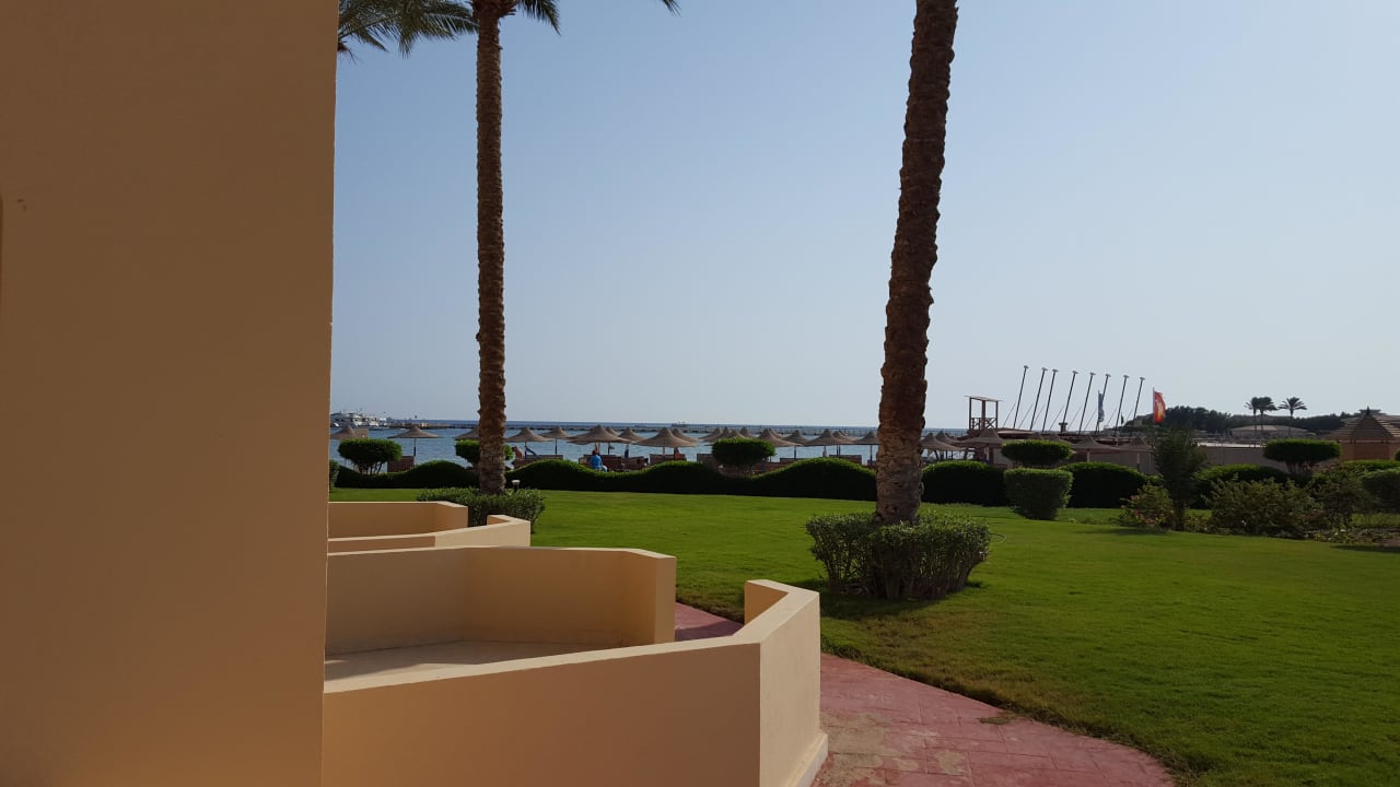 Ausblick Richtung Meer aus Zimmer 5014 Cleopatra Luxury Resort Makadi Bay