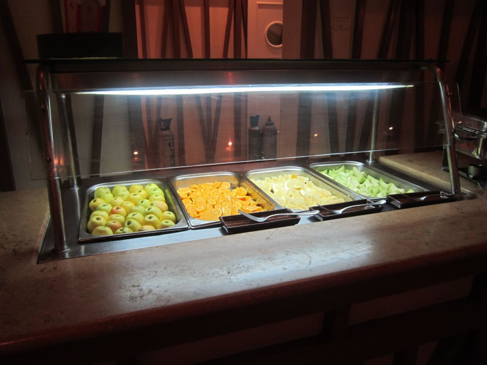 Obst beim Abendbüffet im Lagoon Grand Makadi