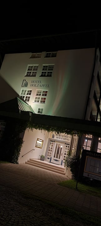 Außenansicht Hotel Holzapfel