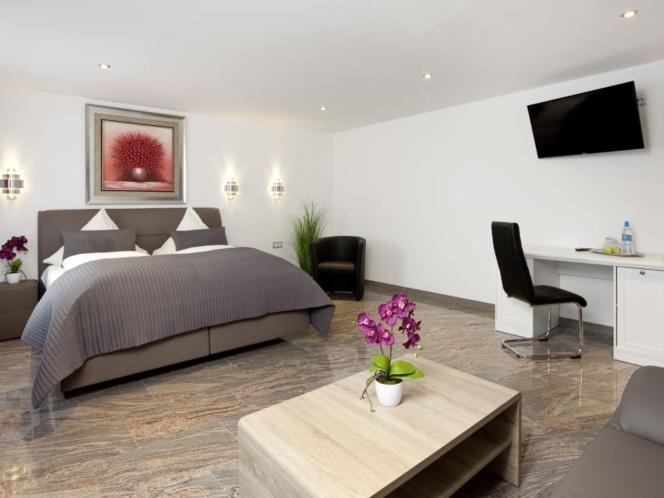 Zimmer Central City Hotel