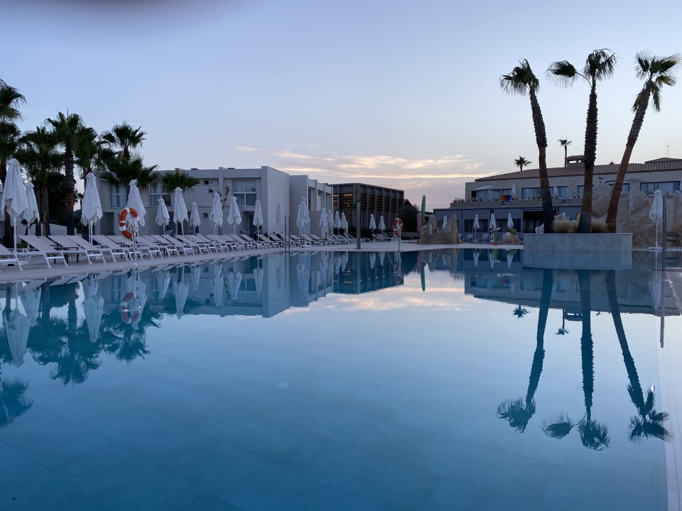 Pool Iberostar Waves Cala Domingos