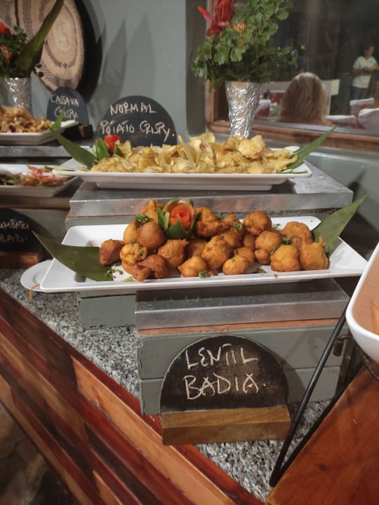 Gastro Reef & Beach Resort