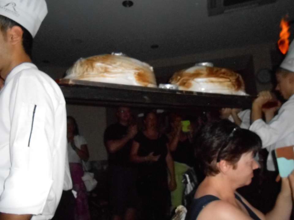 Eisbombe gala abend Asteria Collection Side