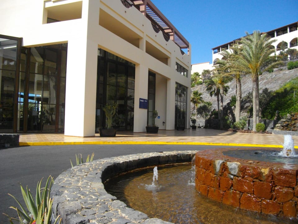 Eingang zu hotel Occidental Jandía Mar