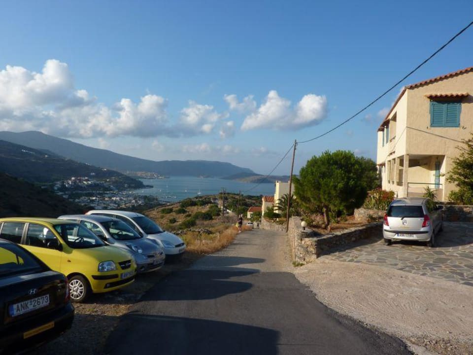 Oberhalb der Anlage Elounda Residence Resort & Waterpark