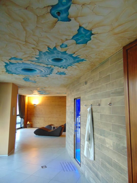 Sport & Freizeit Mercure Almaty City Center