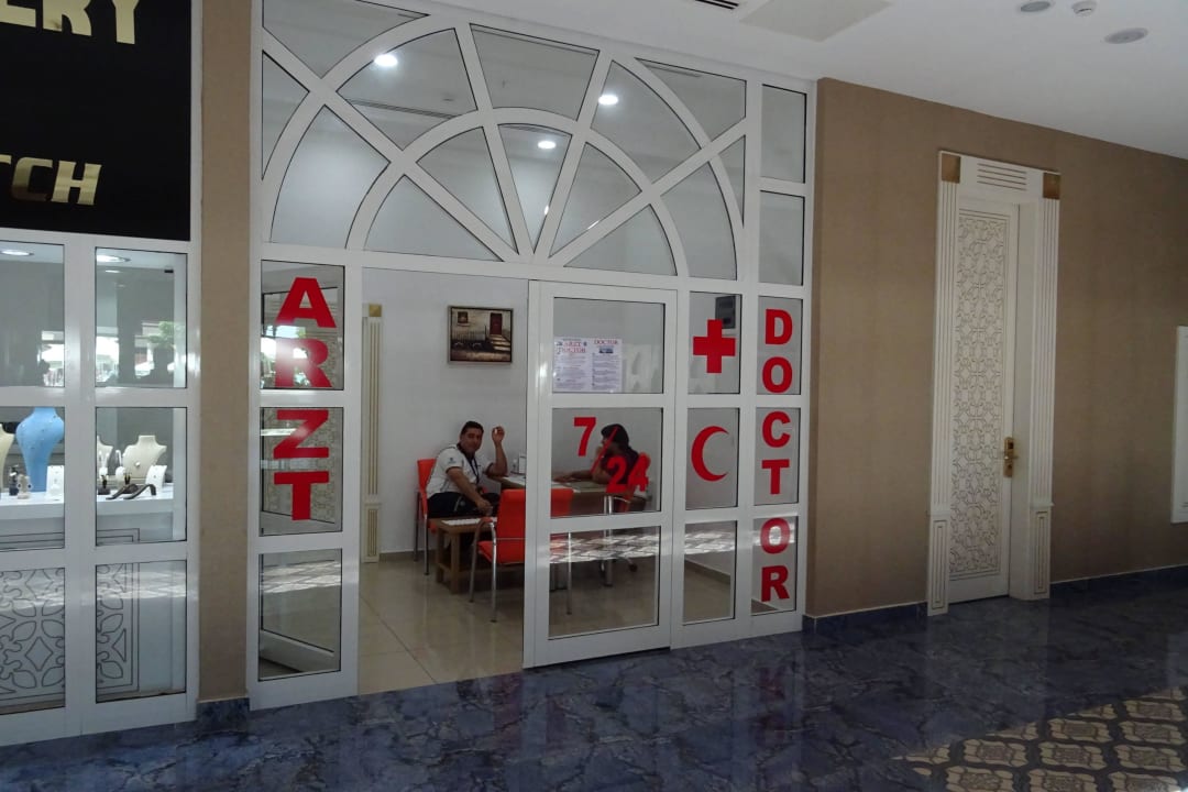 Einen Arzt gibt es auch im Hotel Alan Xafira Deluxe Resort & Spa