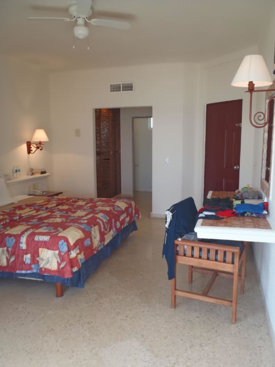 Doppelzimmer mit direkter Meersicht. Akumal Bay Beach & Wellness Resort