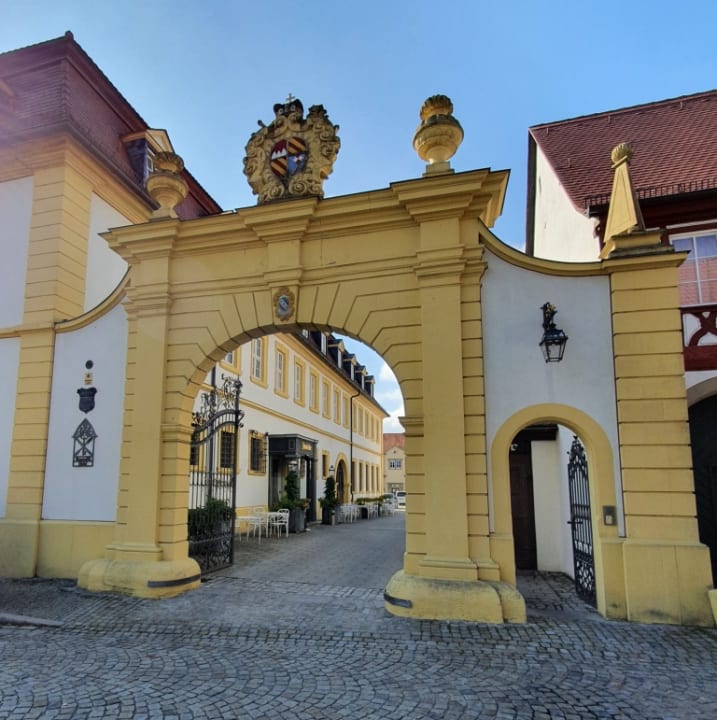 Außenansicht Romantik Hotel Zehntkeller