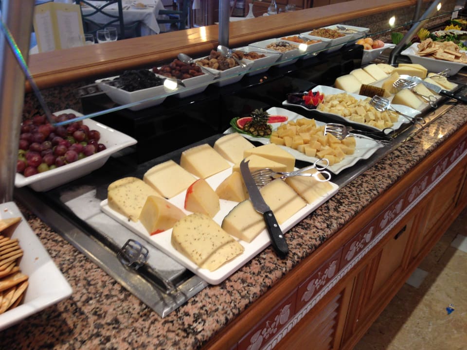 Käsebuffet Abends Hotel Riu Palace Oasis