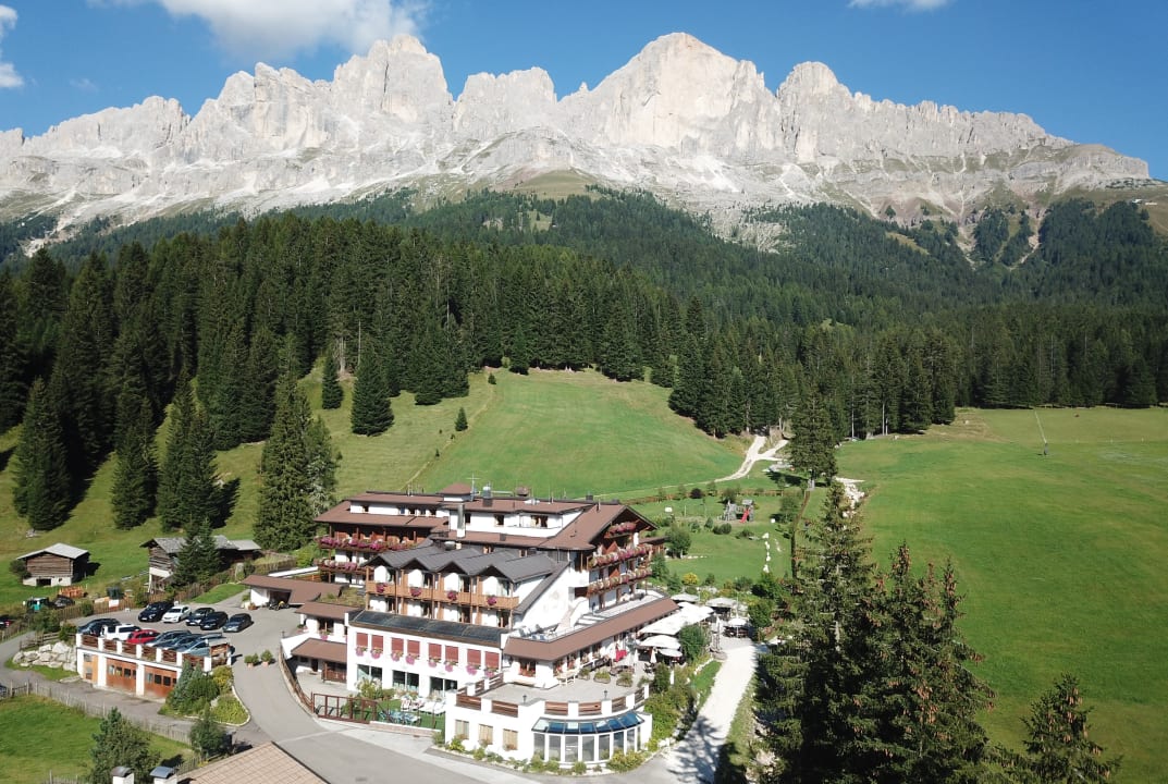 Außenansicht Moseralm Dolomiti Spa Resort