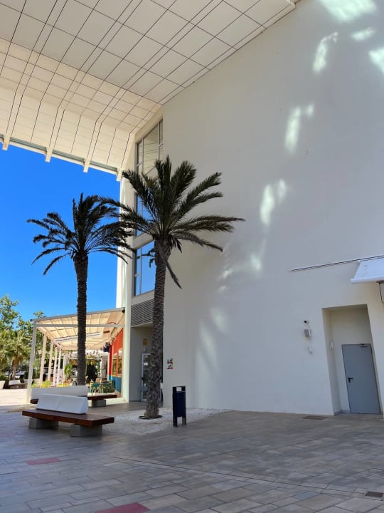 Außenansicht INNSiDE Calviá Beach