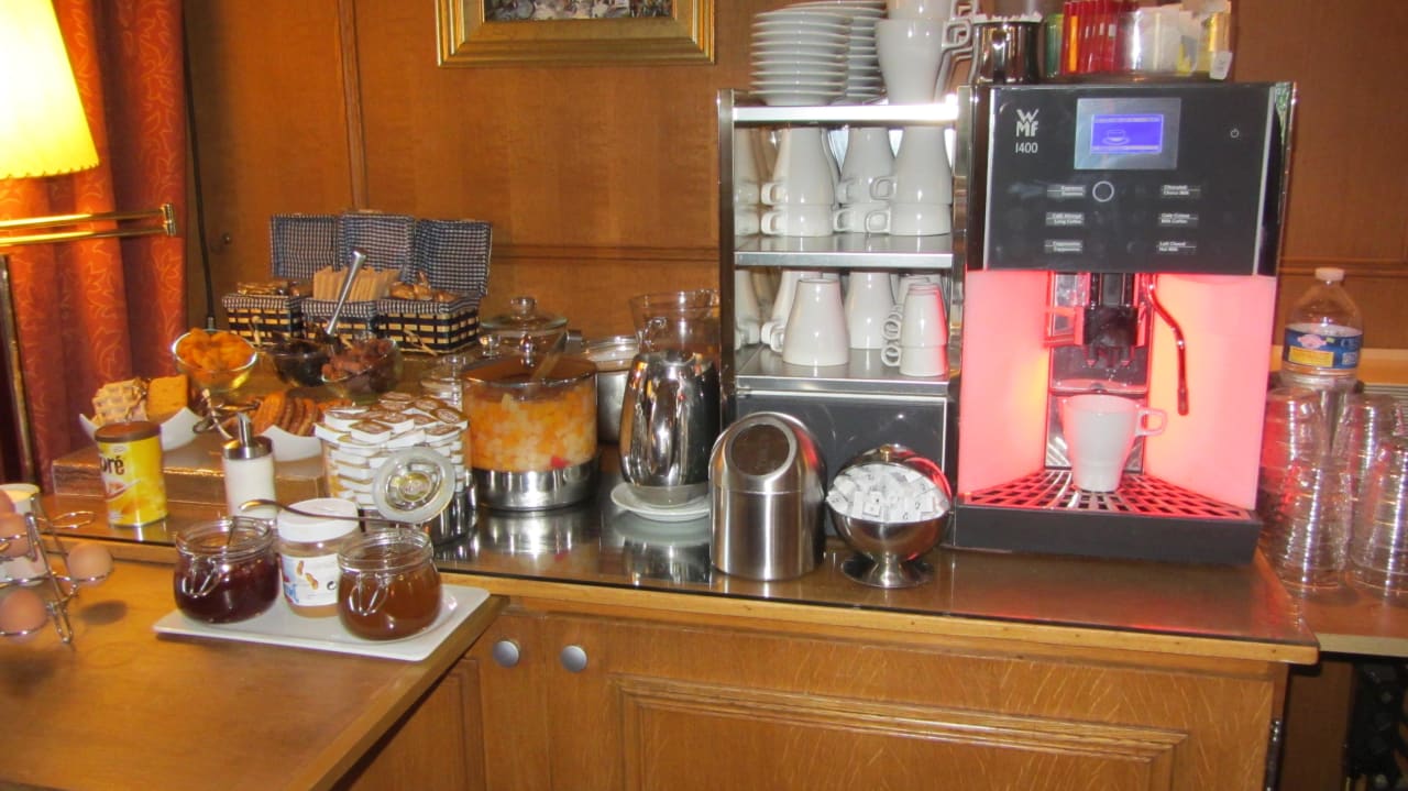 Frühstücksbuffet Hotel Le Dauphin